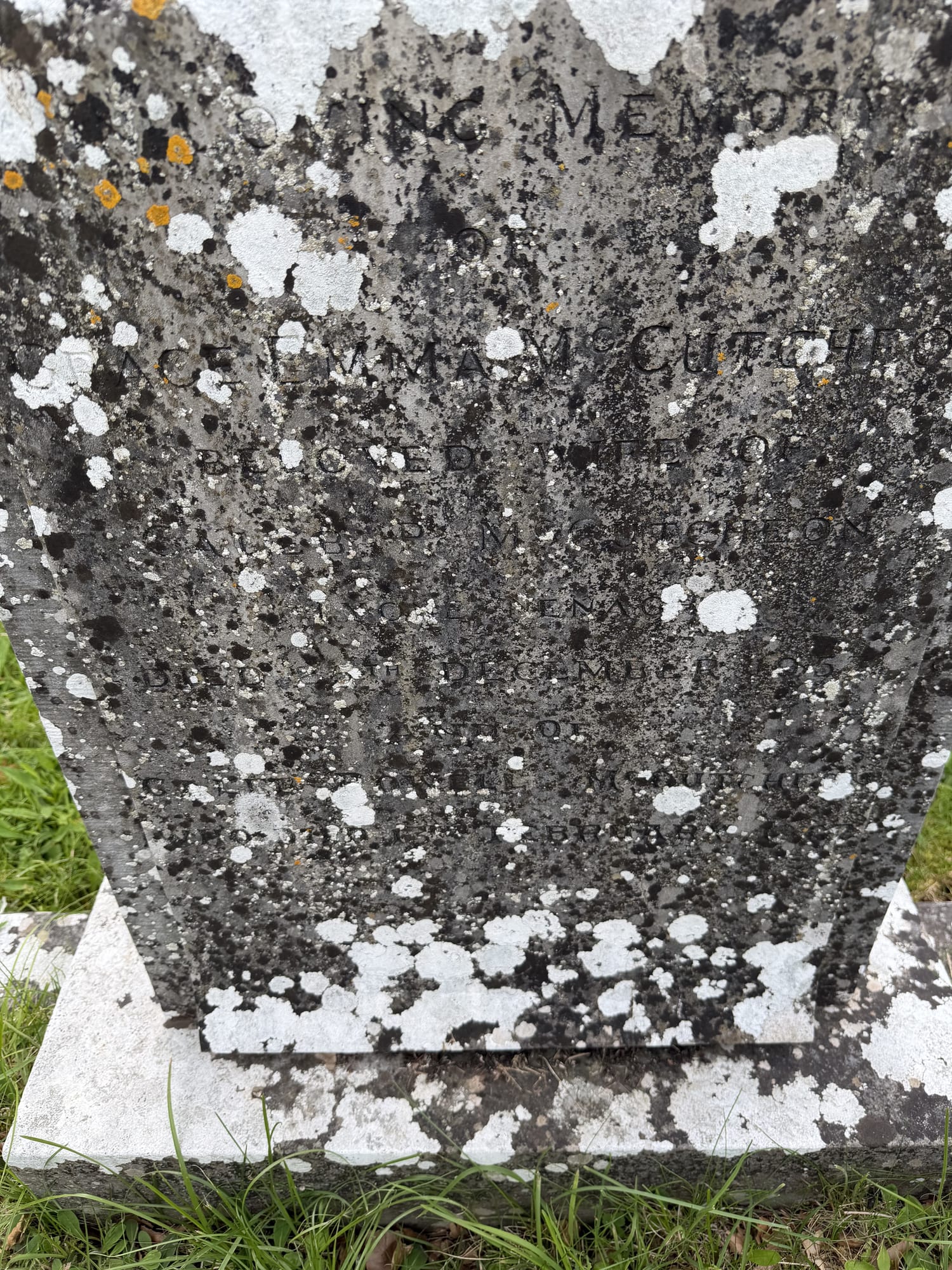 Headstone of Grace Emma McCutcheon